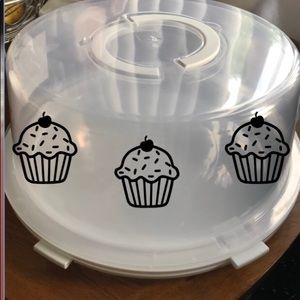 Brand new! Cake carrier